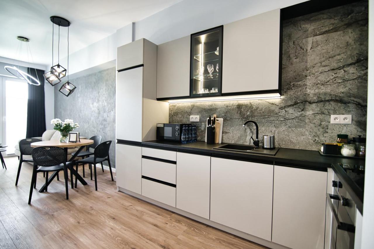 Just 5 By Housine Apartment Zator Bagian luar foto